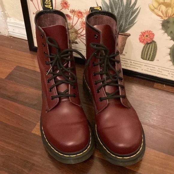 Dr. Martens Shoes - Cherry Red Classic Docs